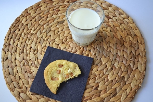 Weiße Schokolade trifft Toffee und Macadamia in diesen leckeren Cookies, Carl Tode Göttingen