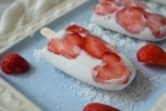 Kokos Eis am Stiel, mit Erdbeeren, Carl Tode Göttingen