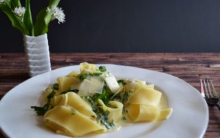 Carl Tode Göttingen, vegetarisches Rezept für Nudeln mit Bärlauch, Sahnesauce, schnell und einfach