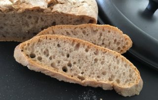 Brot, Hefe, backen, Gusseisen, Backen im Topf, Küchenprofi, Staub, Carl Tode, Göttingen